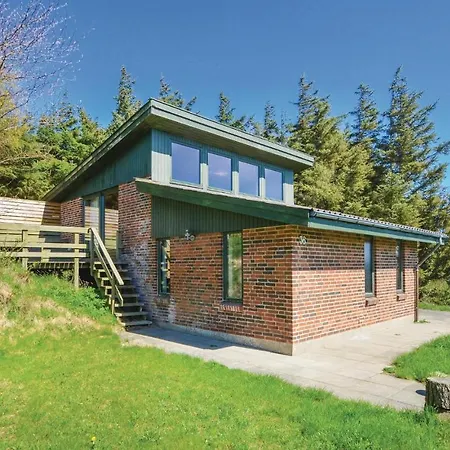 Three-bedroom In * Struer