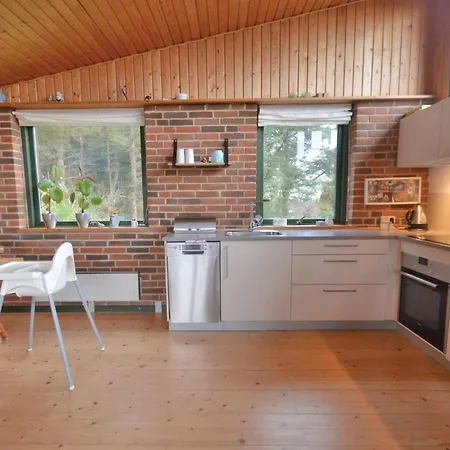 Three-bedroom In Struer